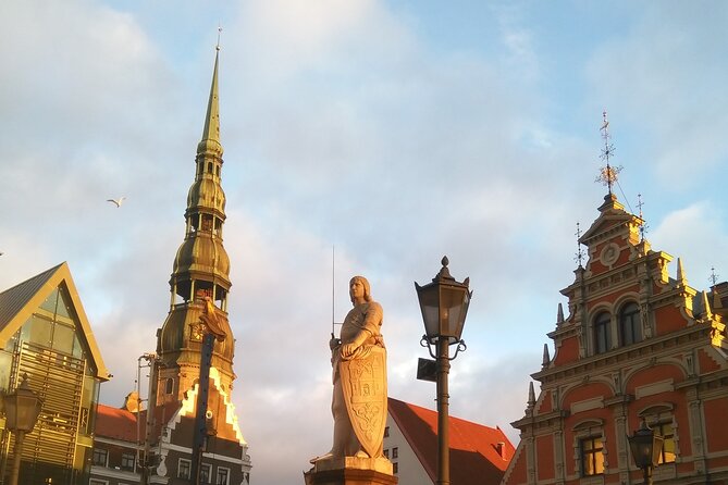 2 Hours Walking Tour in Legends and Secret of Riga's Old Town - Ratslaukums Town Hall Square: market origins, Key to Riga, and the first decorated tree story