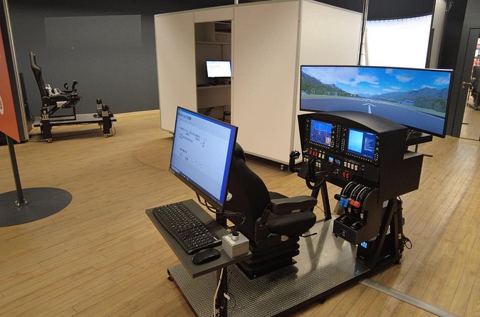 Aeroplane Flight Experience - Simulated Engine Failures, Without the Real-Life Risk