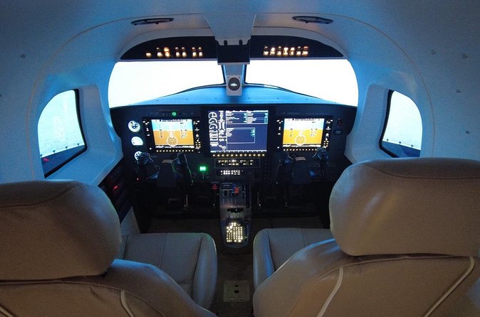 Aeroplane Flight Experience - Language and Comfort: Offered in English