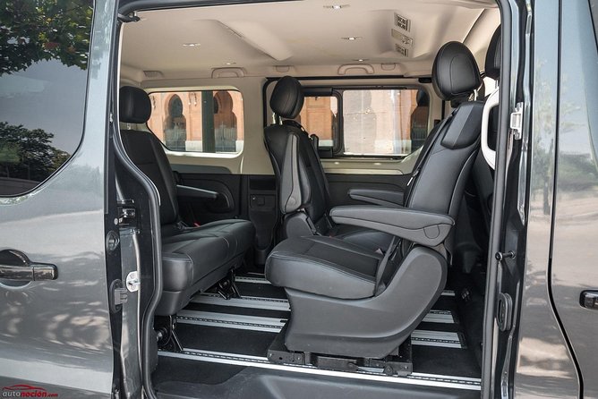 Arrival Private Transfer from Riga Airport RIX to Riga City by Minivan - The Ride in an Opel Vivaro (or Similar) for Up to 6