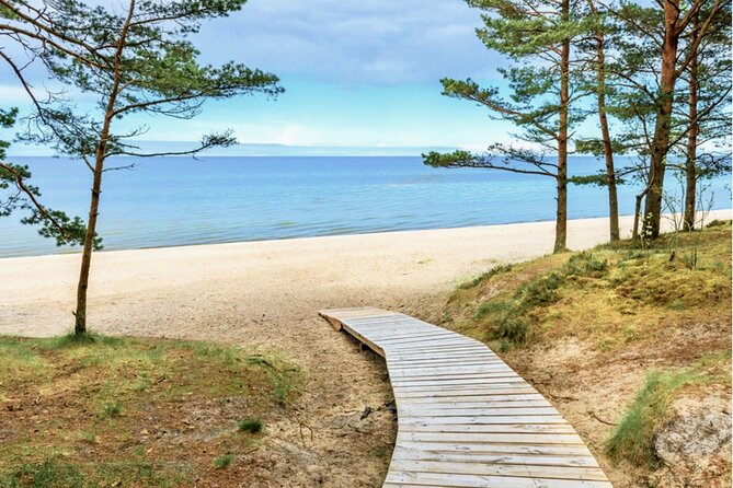 Best of Latvia, Jurmala, Kemeri N Park, Kuldiga City, Food & More - Freedom Monument Start: Easy Meeting, Smart Pickup Setup