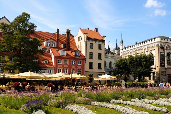 CITY QUEST RIGA: unlock the mysteries of this city! - 2 hours 30 minutes of puzzles, codes, and facts