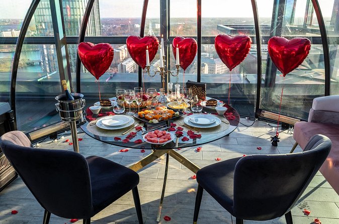 Exclusive Igloo for Lunches, Dinners and Events - Meeting Point and Getting There Without Stress