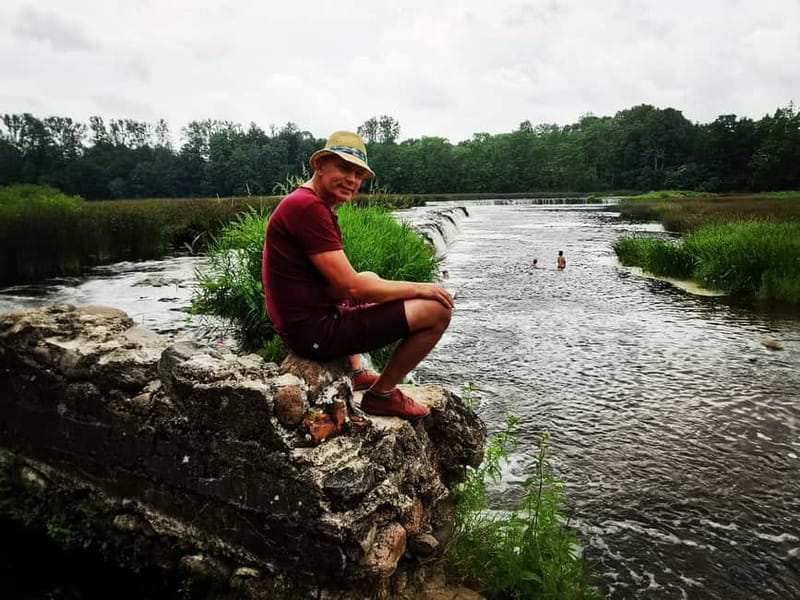 Guided Tour to UNESCO Kuldiga town & Venta River Waterfall - Venta Waterfall: How to Time Your Views and What Season Changes
