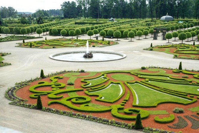 Half-Day Private Trip to Rundale Palace and Garden - Who This Private Trip Fits Best