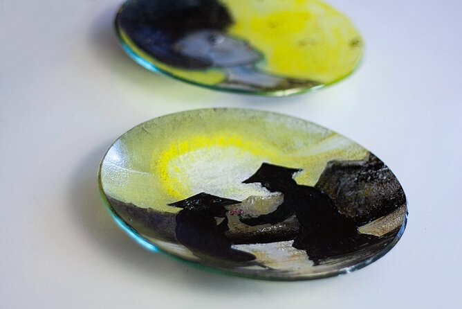 Make your own Plate: Glass Workshop - Value for $36.28 per person, what you get for your money