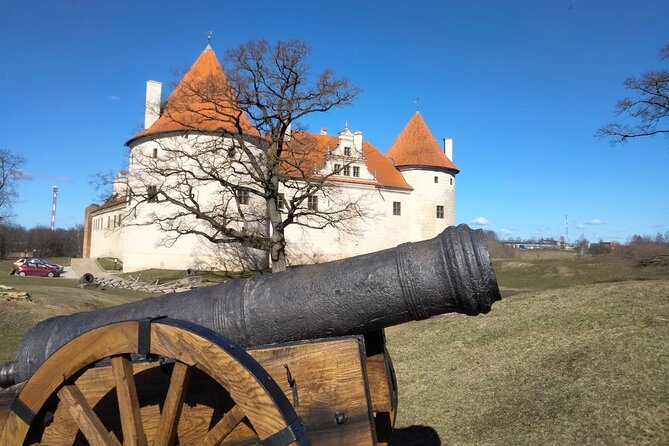 Private Full-Day Trip to Hill of Crosses, Rundale Palace & Bauska - What to Expect in a Private Trip, Not a Group Bus