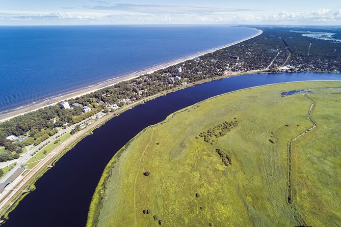 Private Full-Day Trip to Jurmala and Great Kemeri Bog Boardwalk - Great Kemeri Bog boardwalk: a calm walk through mosses, lichens, and wildflowers