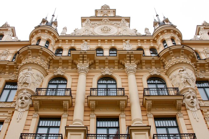 Private Riga Art Nouveau Tour - Tērbatas iela: vertical Art Nouveau and national romanticism