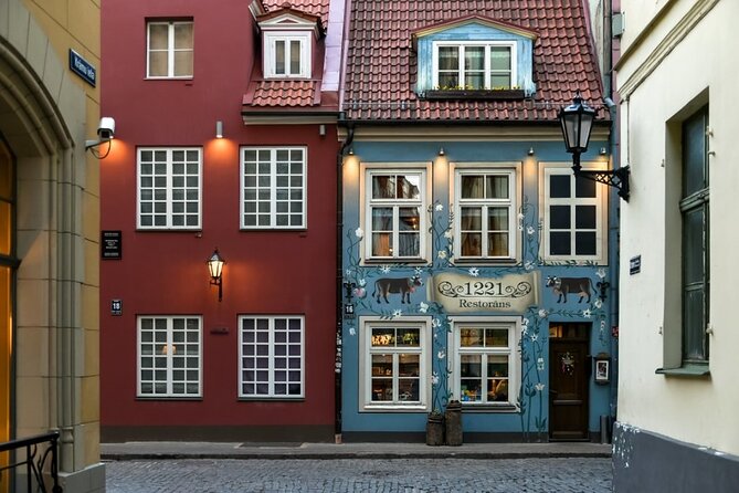 Private Soviet Riga tour - Where you start and end, and how that affects your day