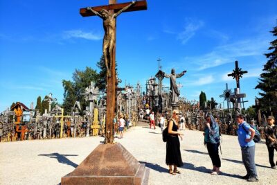 Private trip – Hill of Crosses / 2 countries in 1 day