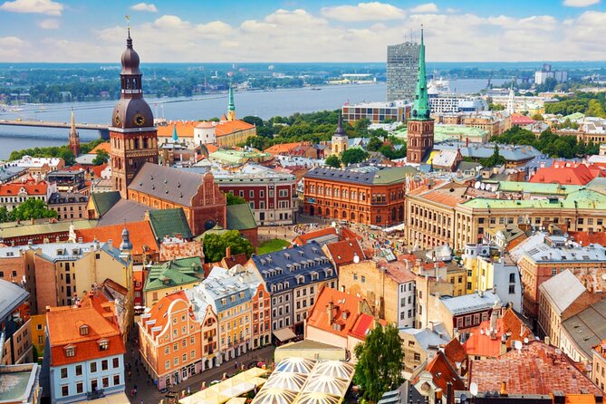 Riga Art Nouveau Secrets: Self-Guided Puzzle Walk - Old Town and landmark transitions: Vecrīga, Freedom Monument, and bridges
