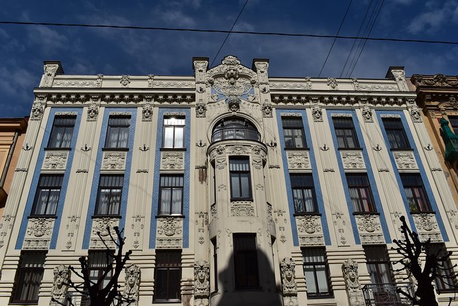 Riga Art Nouveau walking tour - First steps at Laima Clock, then you’re in Art Nouveau mode