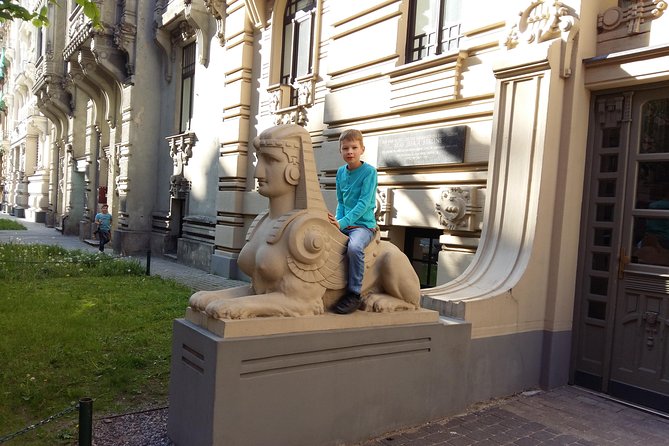 Riga Art Nouveau walking tour - Alberta Iela, the Art Nouveau main street that actually pays off