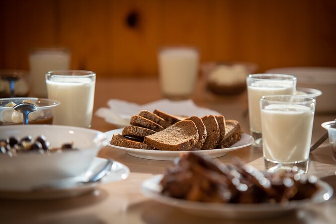 Riga Central Market Traditional Food tasting experience - Meeting at House of the Black Heads, Then Moving to Nēģu iela