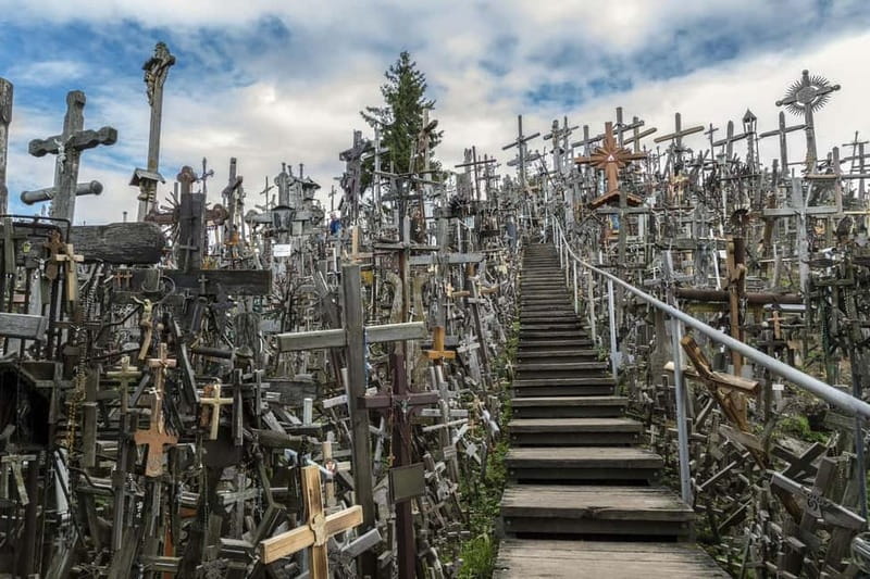 Riga: Hill of Crosses, Guided Rundale Palace & Bauska Castle - Hill of Crosses in Lithuania: a pilgrimage site with a very human feel