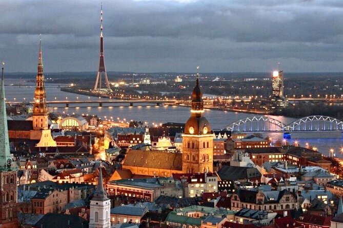 Riga Old Town, C Market & Art Nouveau Guided Walking Tour - Riga Central Market: Zeppelin-Era Pavilions and Real Local Snacks