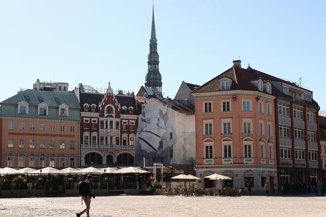 Riga: Old Town Legends & Black Balsam Tasting - The Three Brothers Houses: Architecture That Survived the Crowding