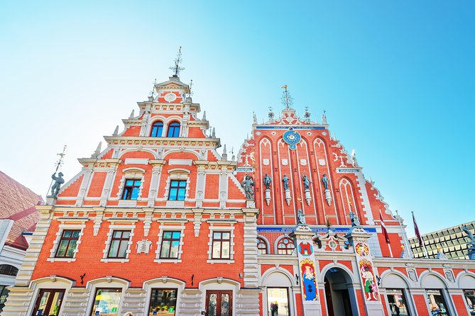 Riga Private Walking Tour - Freedom Monument: where Riga shifts from old to modern