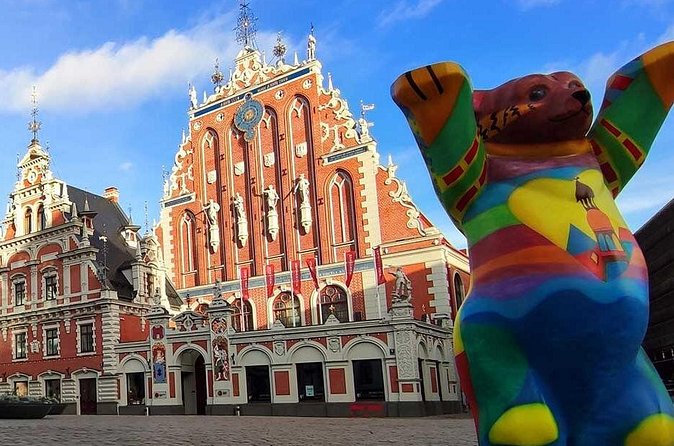 Riga’s Old Town: An Audio Tour by a Professional Latvian Guide - Dome Cathedral and the witches connection: mystery with a local flavor