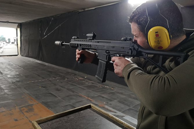 Riga Shooting Range : the Winchester, Glock 17, and Kalashnikov - Getting There in Riga, Without Stress