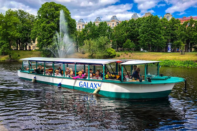 Riga Sightseeing Tour by Canal Boat with Audioguide - Riga Canal Boat Route: What You Actually See in 1 Hour