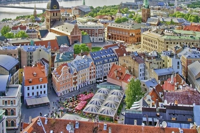 Riga walking guided Sightseeing tour - How the private guide tailors your route