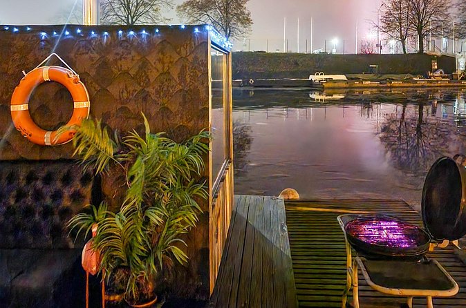 Riverside Sauna by the Daugava River - Cooling in the Daugava River: Fun, Fast, and Cold