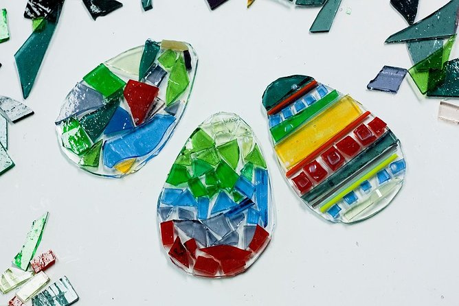 Seasonal Glass Decor Workshop - Getting to Pērnavas iela 33 and What to Expect on Arrival