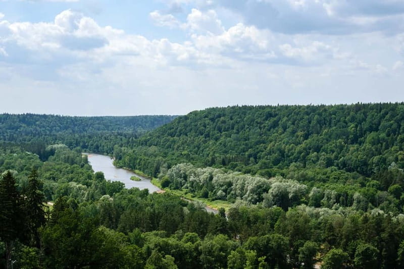 Sigulda Day Tour - Castle Ruins, Gūtmaņala Grotto, & More - Key things worth noting before you go