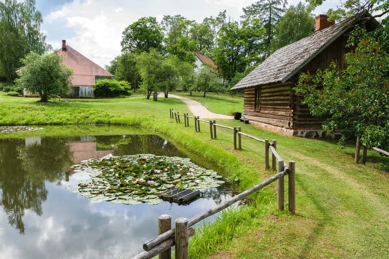 Sigulda Day Tour - Castle Ruins, Gūtmaņala Grotto, & More - Price and value for an 8-hour Sigulda day