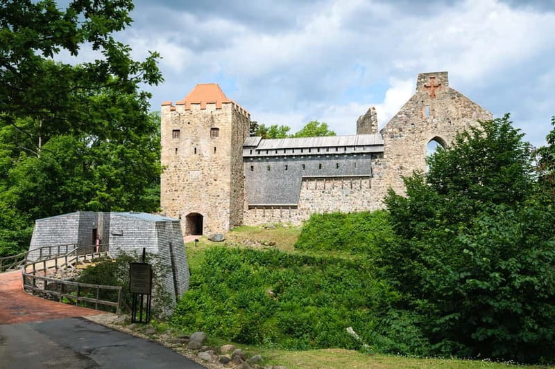 Sigulda Hiking Tour: A Day in the Switzerland of Latvia - Price and value: does $195 make sense for this 7-hour day?