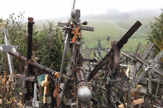 Sunrise at the Hill of Crosses - 2 countries in 1 day - Stop-by-Stop: How the Morning Unfolds