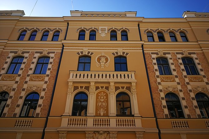 Ultimate Art Nouveau Experience in Riga - Private Tour - Your 2.5-hour plan, built around streets, interiors, and coffee